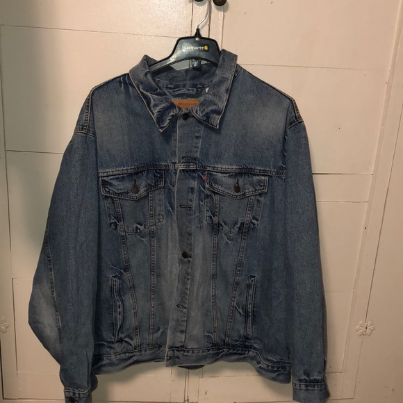 4xl levis denim jacket